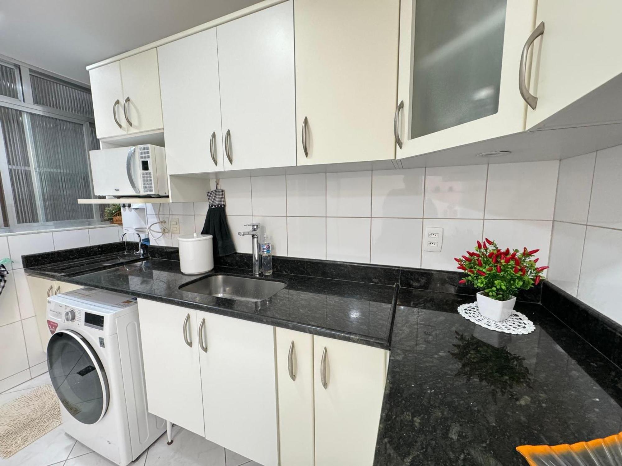 Apartamento Frente Mar No Leme Av At 746 Ap201 Rio de Janeiro