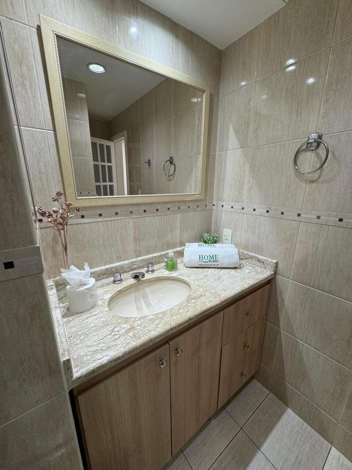 Frente Mar No Leme Av At 746 Ap201 Apartamento *