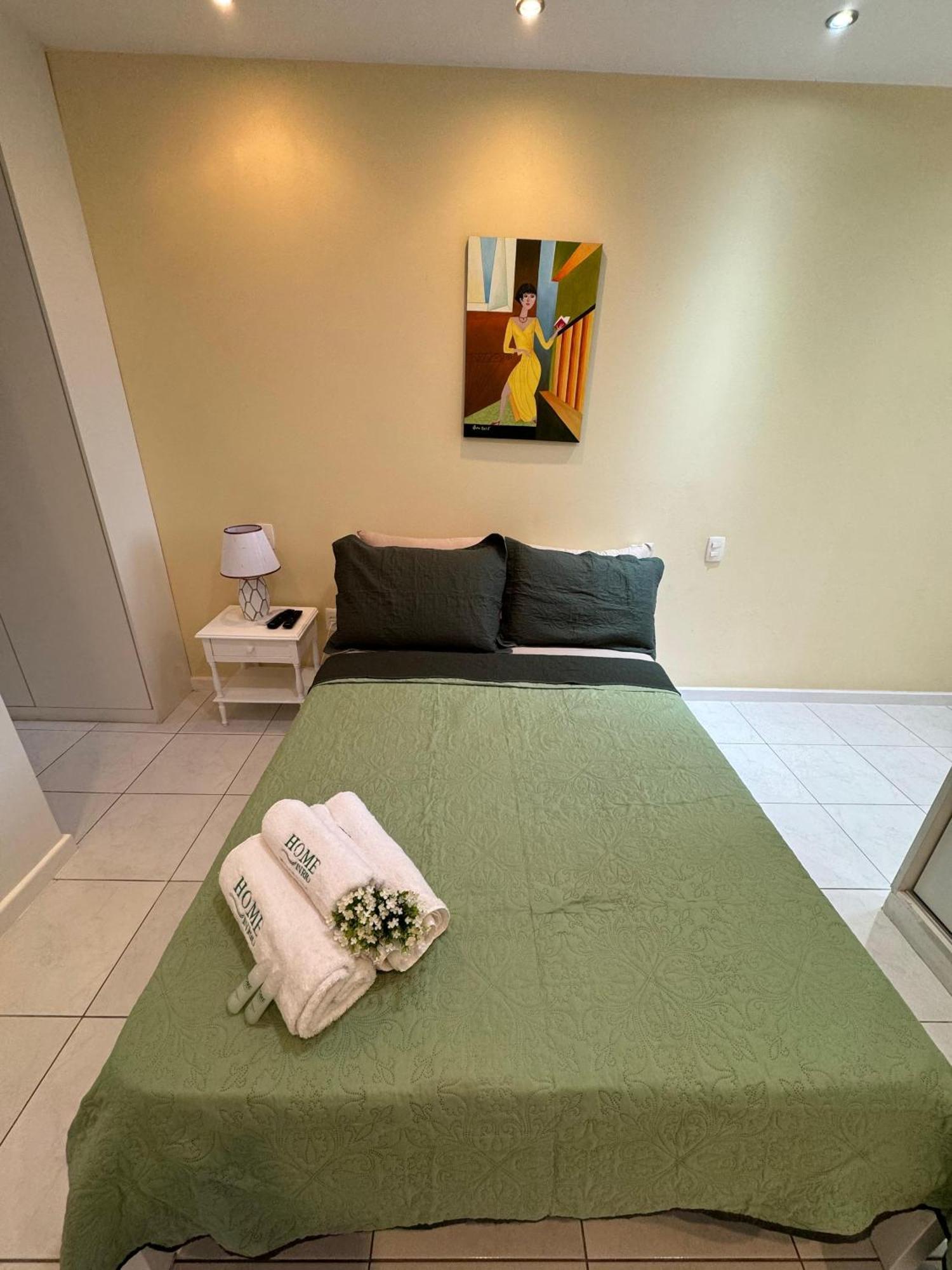 Frente Mar No Leme Av At 746 Ap201 Apartamento